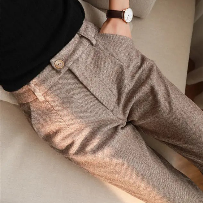 Men’s Tailored Herringbone Trousers
