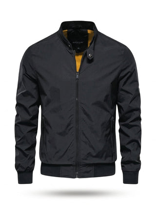 Men’s Lightweight Pocket Detail Jacket in Black