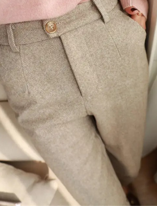 Men’s Tailored Herringbone Trousers in Beige