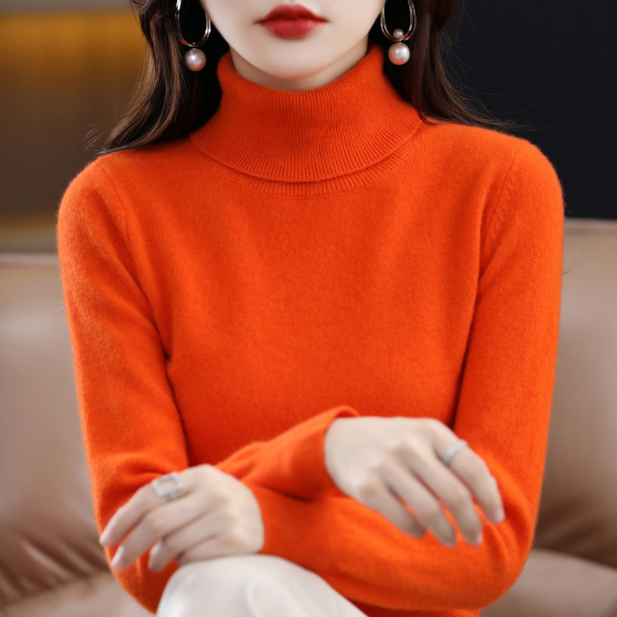 Women’s Cashmere-Blend Slim Turtleneck Jumper in Orange