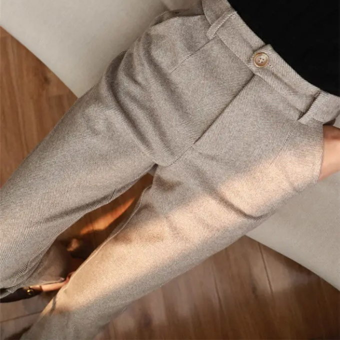 Men’s Tailored Herringbone Trousers