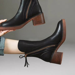 Women’s Leather Side-Zip Everyday Boots