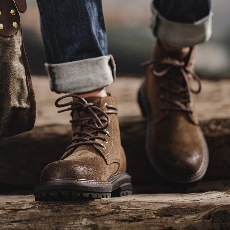 Men’s Vintage Rugged Lace-Up Boots