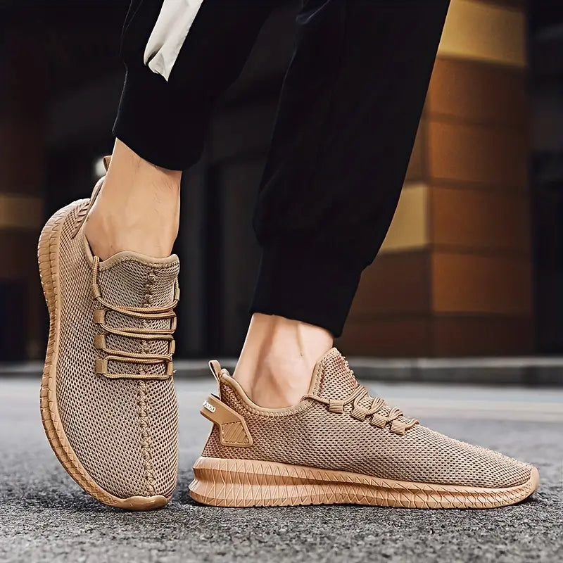 Men’s Mesh Lace-Up Running Trainers