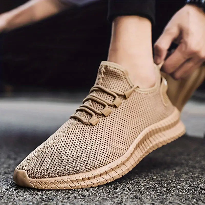 Men’s Mesh Lace-Up Running Trainers