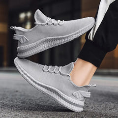 Men’s Mesh Lace-Up Running Trainers