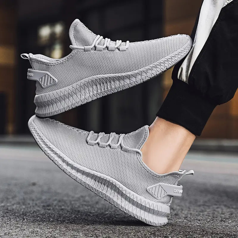 Men’s Mesh Lace-Up Running Trainers