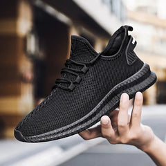 Men’s Mesh Lace-Up Running Trainers