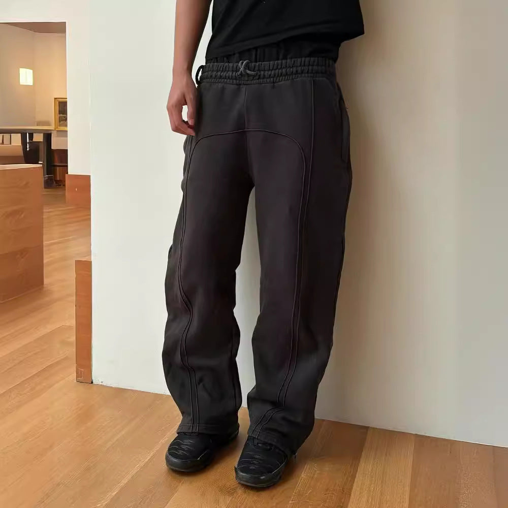 Men’s Wide-Leg Cargo Joggers