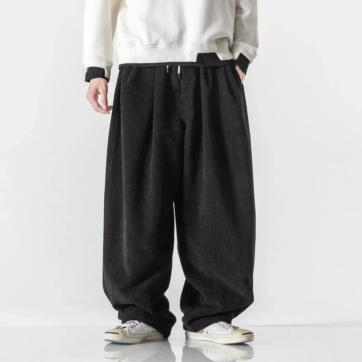 Men’s Relaxed Wide-Leg Joggers