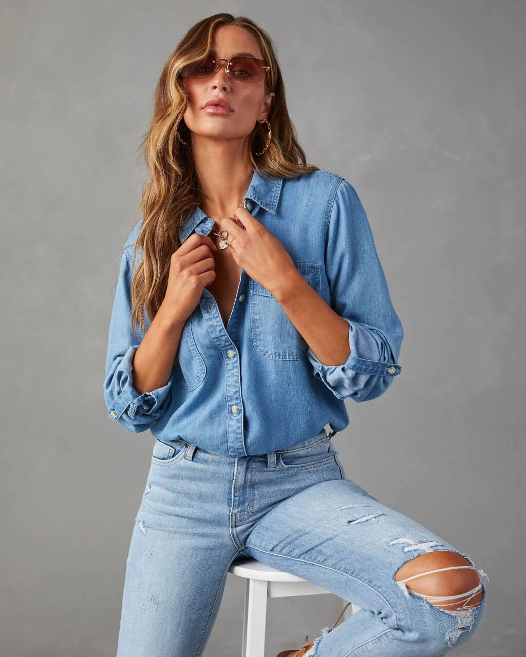 Women’s Long-Sleeve Denim Shirt