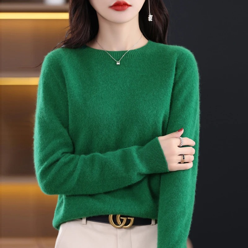 Women’s Soft Crew-Neck Rib-Trim Jumper in Green