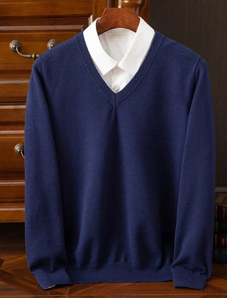 Men’s Cashmere-Blend V-Neck Jumper in Navy