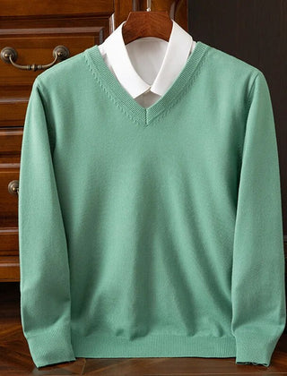 Men’s Cashmere-Blend V-Neck Jumper in Green