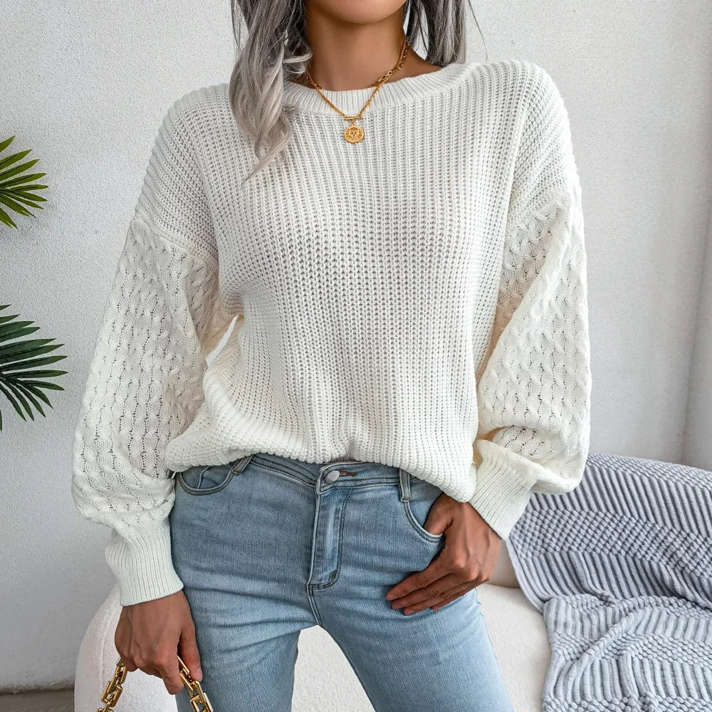 Women’s Textured-Sleeve Crew-Neck Jumper in White