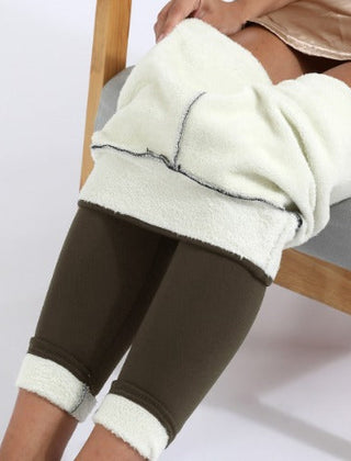 Women’s Fleece-Lined Winter Leggings