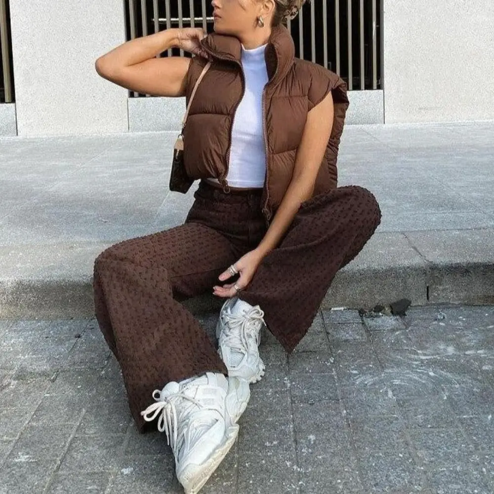 Women’s Cropped Collared Puffer Vest