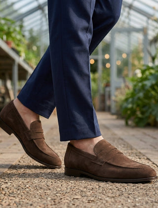 Men’s Suede-Effect Apron-Seam Penny Loafers in Brown
