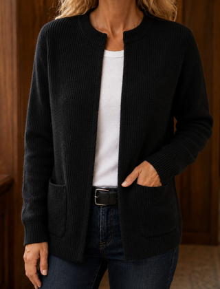 Women’s Ribbed Pocket Detail Cardigan in Black