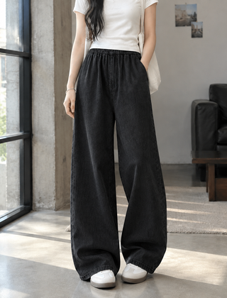 Women’s Elastic-Waist Full-Length Wide-Leg Denim Jeans in Black