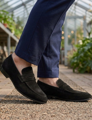 Men’s Suede-Effect Apron-Seam Penny Loafers in Black
