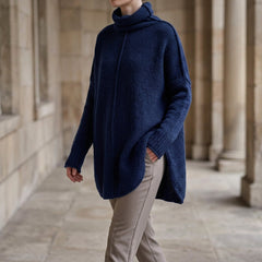 Women’s Cashmere-Blend Stacked-Collar Jumper in Navy Blue