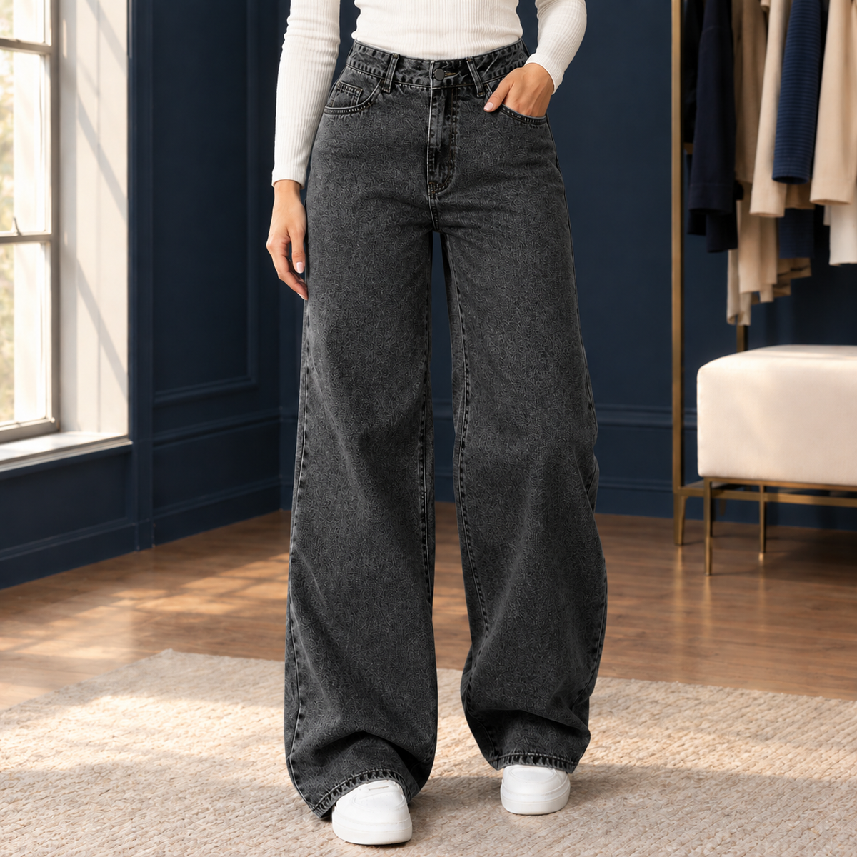 Women’s High-Rise Curved-Pocket Wide-Leg Jeans in Black Grey