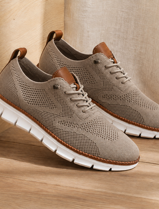 Women’s Knit Elastic-Lace Everyday Trainers in Brown