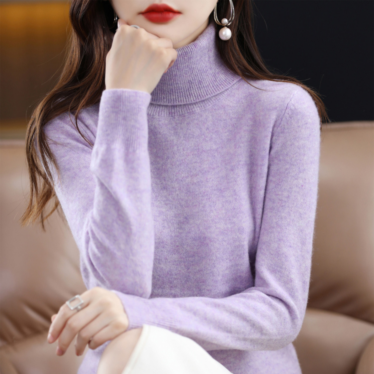 Women’s Cashmere-Blend Slim Turtleneck Jumper in Light Violet
